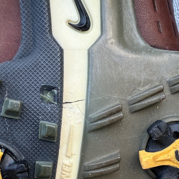 Nike Tiger Woods Men's Brown Leather Lace-Up Golf Shoes - Picture 12 of 12